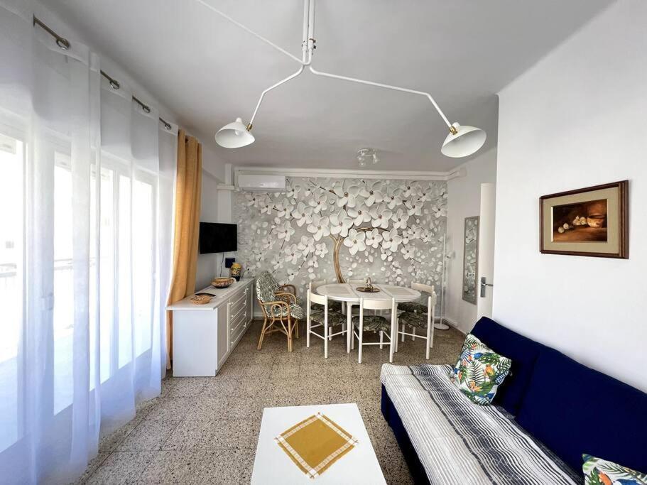 Lovely Family Apartment 2 Min. From The Beach Playa de Gandia Buitenkant foto