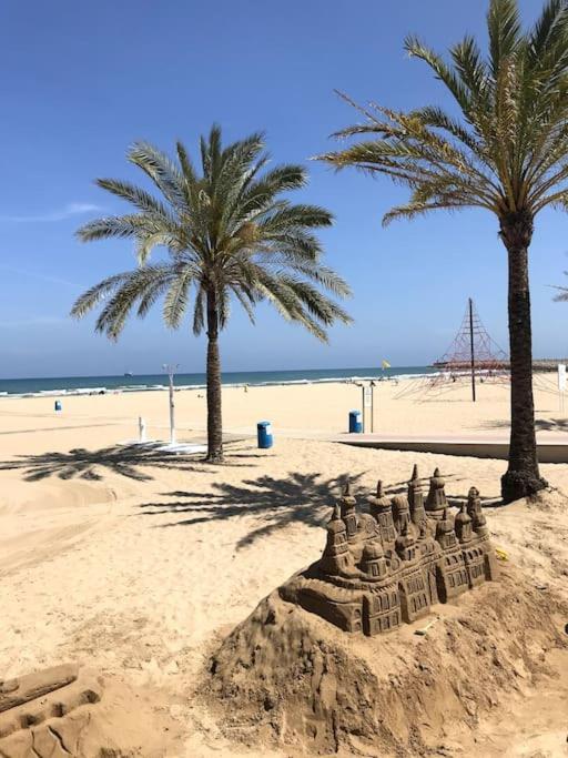 Lovely Family Apartment 2 Min. From The Beach Playa de Gandia Buitenkant foto
